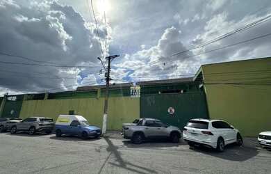 Imagem: O depósito possui 1.000m² de Área e está localizado em
