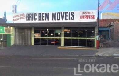 Imagem: O depósito possui 3 Vagas na garagem, 281m² de Área e está