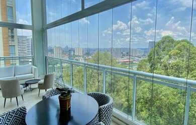 Imagem: O apartamento possui 4 Dormitórios, 5 Banheiros, 5 Vagas na