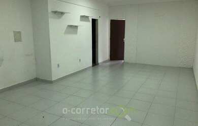 Imagem: O depósito possui 46m² de Área e está localizado em Torre