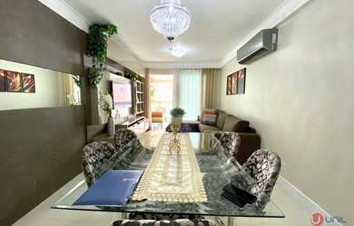 Imagem: O apartamento possui 2 Dormitórios, 3 Banheiros, 1 Vaga na