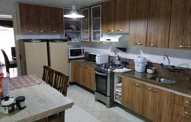 Imagem 15: Casa - Fazendinha. 508m² de Área, 5 Vagas na garageme4 Dormitórios