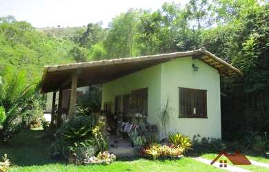 Imagem: Casa de 100 metros quadrados no bairro Secretário com 1 quarto