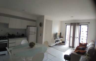 Imagem: O apartamento possui 1 Dormitório, 2 Banheiros, 2 Vagas na