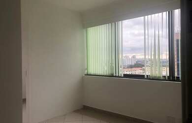 Imagem: O depósito possui 1 Vaga na garagem, 30m² de Área e está