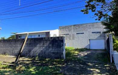 Imagem: O depósito possui 225m² de Área e está localizado em Pontal