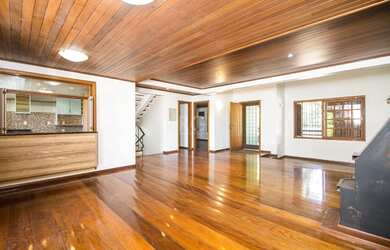 Imagem 4: Casa em Morro Santana. Piscina, Guarda roupa, Lareirae4 Vagas na garagem