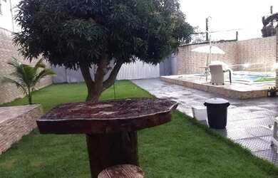 Imagem 9: Casa de festa. Piscina, Churrasqueira, 350m² de Áreae4 Vagas na garagem