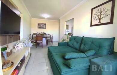 Imagem: O apartamento possui 2 Dormitórios, 2 Banheiros, 1 Vaga na