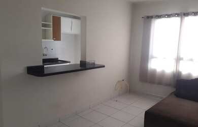 Imagem: O apartamento possui 1 Dormitório, 1 Banheiro, 1 Vaga na garagem