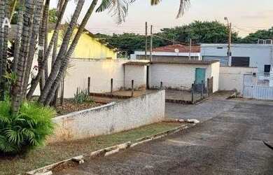 Imagem: A casa possui 5 Dormitórios, 5 Banheiros, 5 Vagas na garagem