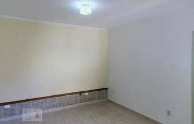 Imagem: A casa possui 1 Dormitório, 1 Banheiro, 40m² de Área e está