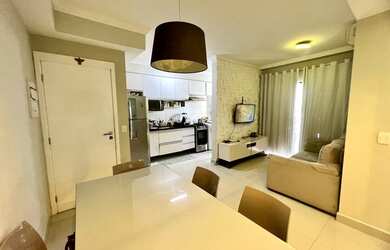 Imagem: O apartamento possui 2 Dormitórios, 2 Banheiros, 1 Vaga na