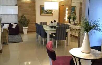 Imagem: O apartamento possui 4 Dormitórios, 3 Banheiros, 3 Vagas na