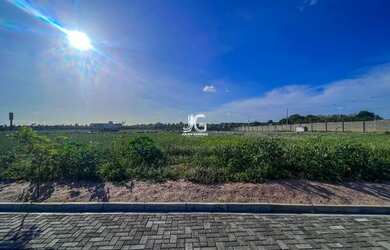 Imagem: O terreno possui 450m² de Área e está localizado em Nísia