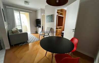 Imagem 7: Apartamento para locação em Moema 2 dormitórios Varanda Mobiliado