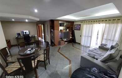 Imagem: O apartamento possui 3 Dormitórios, 3 Banheiros, 2 Vagas na