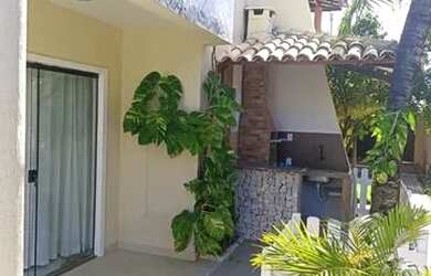 Imagem: A casa em condomínio para alugar possui 3 Dormitórios, 4 Banheiros