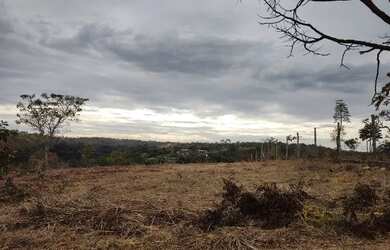 Imagem: O terreno possui 2950m² de Área e está localizado em Jaboticatubas