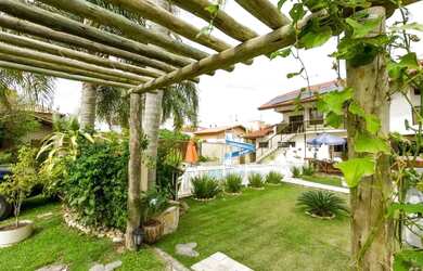 Imagem: O apartamento para alugar possui 3 Dormitórios, 2 Banheiros