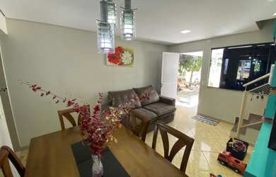 Imagem: A casa em condomínio possui 2 Dormitórios, 2 Banheiros, 2