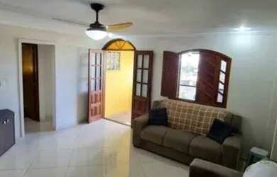 Imagem: A casa possui 2 Dormitórios, 2 Banheiros, 1 Vaga na garagem