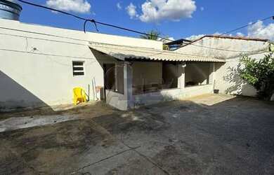 Imagem 16: Vende-se Casa no Bairro Vera Cruz - Oportunidade Única