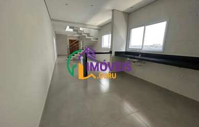 Imagem: A casa possui 3 Dormitórios, 4 Banheiros, 2 Vagas na garagem