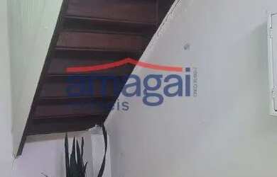 Imagem: A casa possui 5 Dormitórios, 1 Banheiro e 168m² de Área e