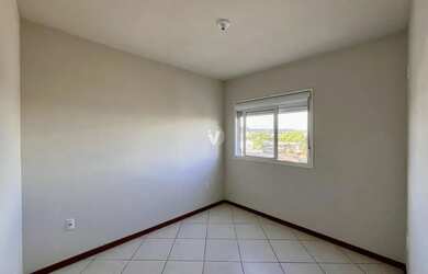 Imagem 10: Apartamento 2 dormitórios, garagem, churrasqueira e elevador no bairro