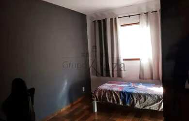 Imagem 16: Casa Térrea com Edícula - Jardim Satélite - 3 Dormitórios - 180m²