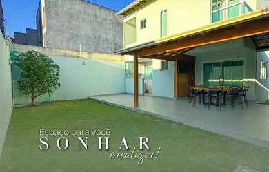 Imagem: O apartamento possui 3 Dormitórios, 2 Banheiros, 170m² de