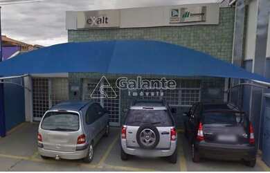 Imagem: A casa possui 1 Dormitório, 2 Banheiros, 4 Vagas na garagem