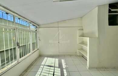 Imagem 4: Sala em excelente localização