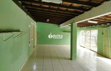 Imagem 2: Casa residencial com 3 quartos disponível para locação no bairro Tubalina...