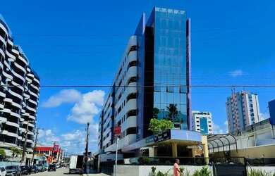 Imagem: O apartamento possui 1 Dormitório, 1 Banheiro, 1 Vaga na garagem