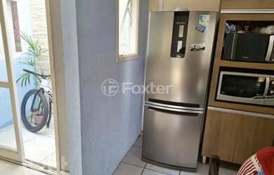 Imagem: A casa possui 3 Dormitórios, 1 Banheiro, 1 Vaga na garagem