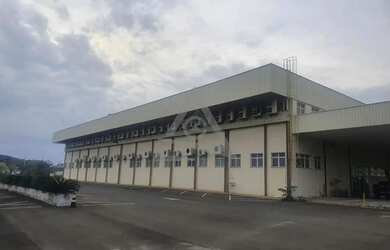 Imagem: O depósito possui 6650m² de Área e está localizado em Jardim