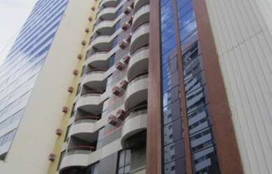 Imagem: O depósito possui 2 Vagas na garagem e 66m² de Área e está