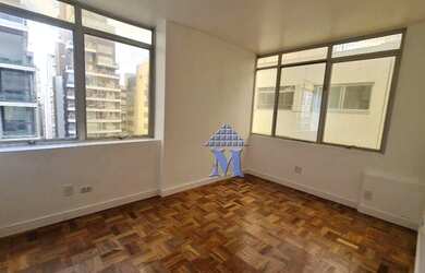 Imagem: O depósito possui 1 Vaga na garagem, 59m² de Área e está