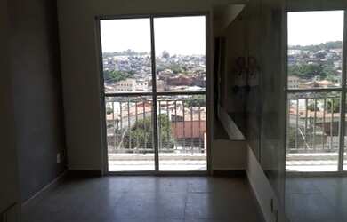 Imagem: O apartamento possui 3 Dormitórios, 1 Banheiro, 1 Vaga na garagem