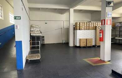 Imagem 6: Galpão/Depósito/Armazém para aluguel e venda com 565 metros quadrados