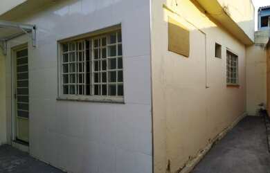 Imagem: A casa possui 2 Dormitórios, 1 Banheiro, 67m² de Área e