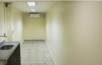 Imagem 16: Loja Interna de Galeria com Jirau, aluguel e venda, 70 m2 na Olegário...