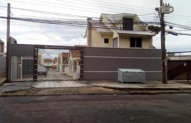 Imagem: A casa em condomínio possui 3 Dormitórios, 2 Banheiros, 2