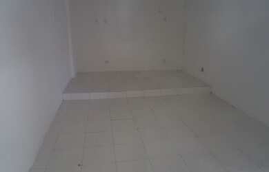 Imagem 7: Shopping para aluguel possui 19 metros quadrados em Itapuã - Salvador...