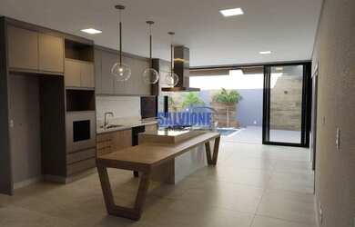 Imagem: A casa em condomínio possui 3 Dormitórios, 5 Banheiros, 4