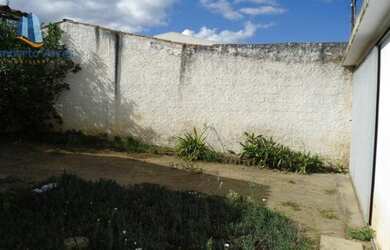 Imagem 6: Casa com 2 dormitórios, 60 m² - venda por R$ 180.000,00 ou aluguel por R$ 600,00/mês - Bat