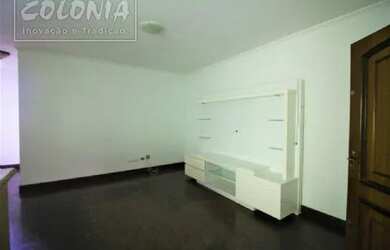 Imagem: O apartamento possui 3 Dormitórios, 1 Banheiro, 2 Vagas na