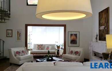 Imagem: O apartamento na cobertura possui 3 Dormitórios, 5 Banheiros